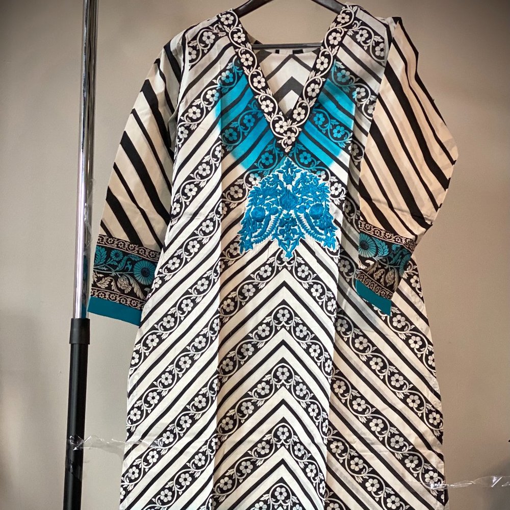 Pakistani KURTA / KAMEEZ